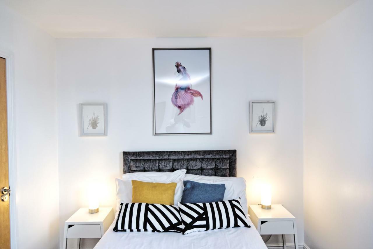The Pent House - Lushio Apartments นอร์ทแธมป์ตัน ภายนอก รูปภาพ